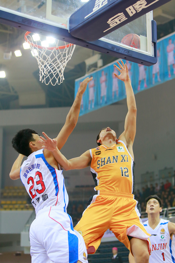 LOL英雄联盟下注平台_主场推进节奏加快，压迫体系运转顺畅