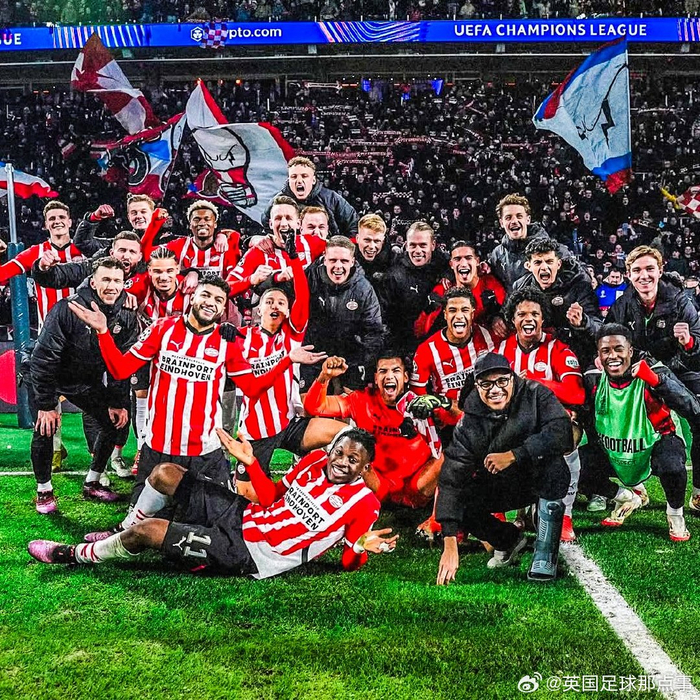 荷甲埃因霍温主力队员